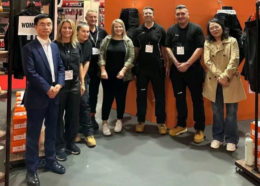 1728349192639701A50D.jpg mmexport1727583258172.jpg