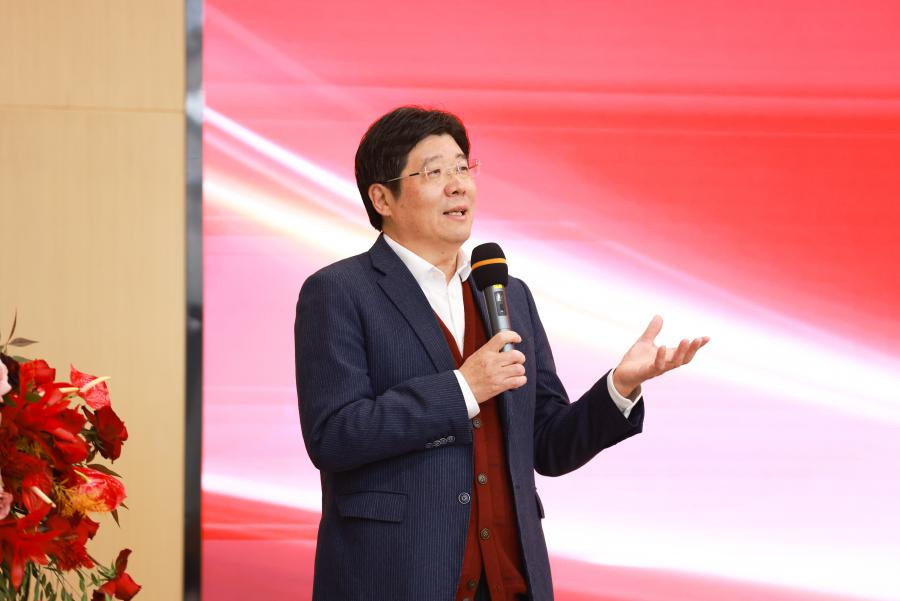 173772529837496247D1.jpg 050A0015.jpg